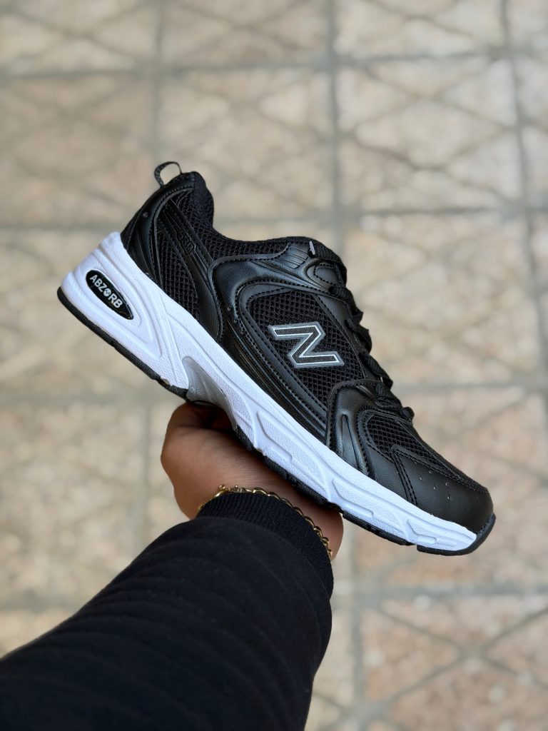 کتونی نیوبالانس مدل 530 مشکی سفید